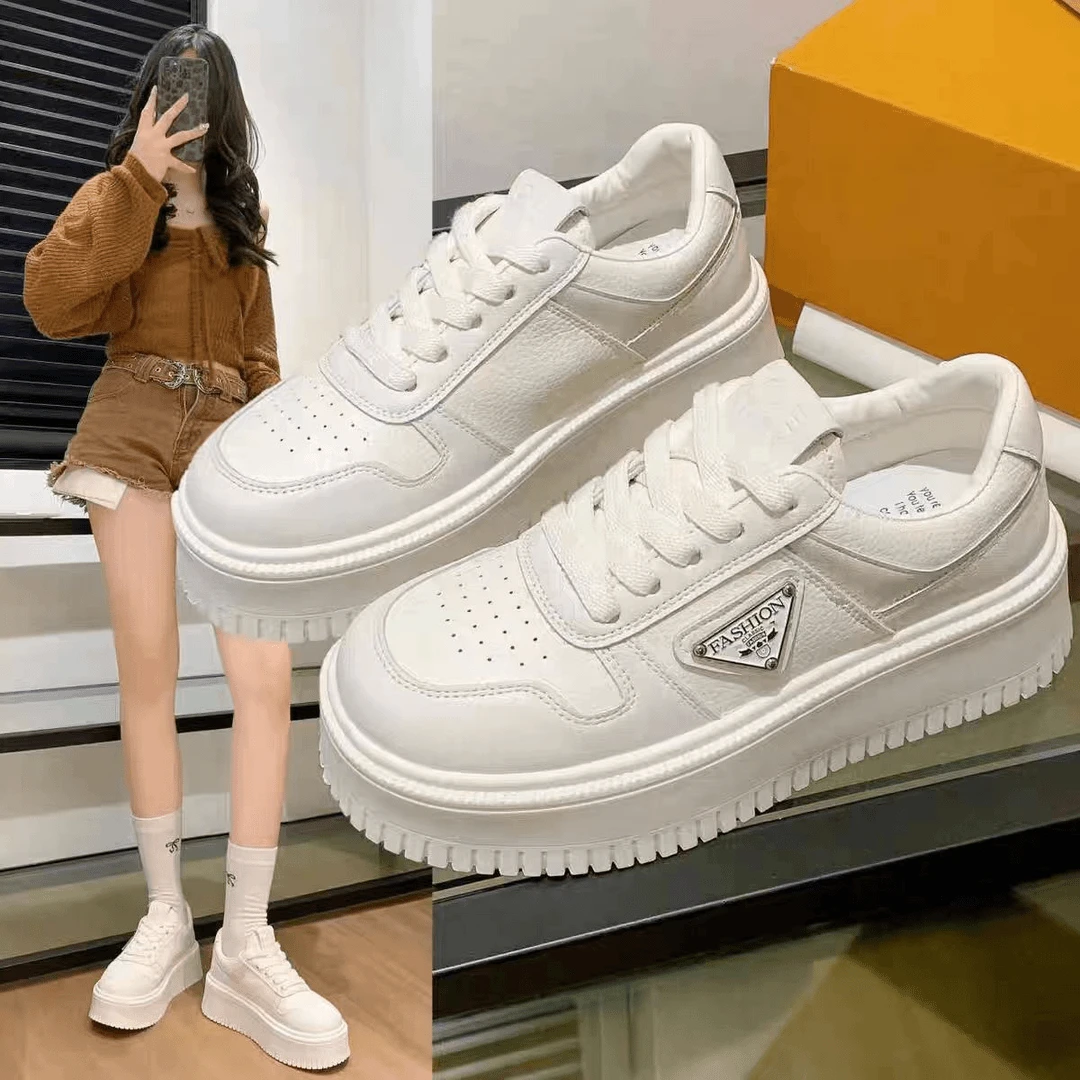 ZHUISHU/追属2024年秋冬新款厚底百搭倒三角时尚休闲小白鞋