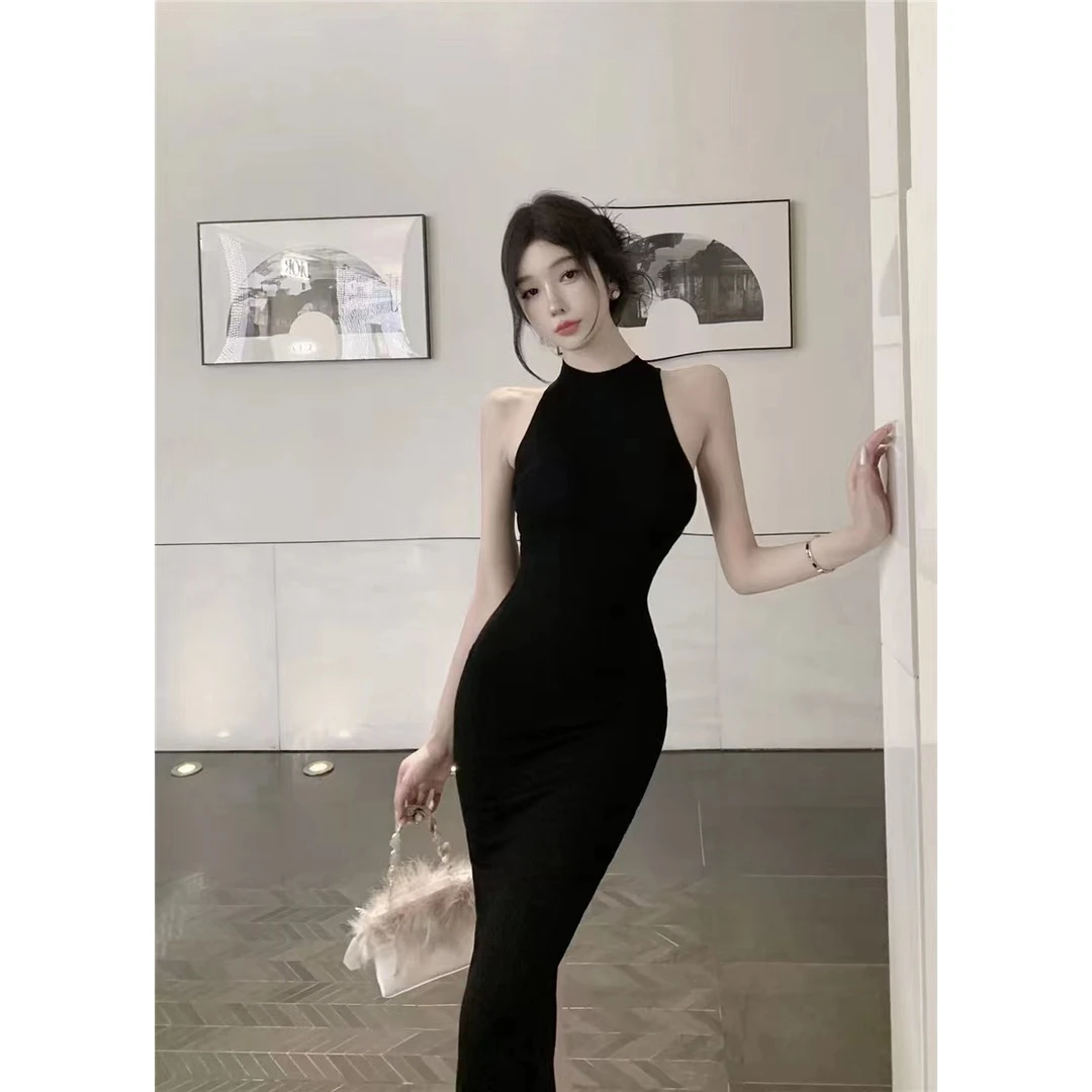 【YIMU】  黑色挂脖高腰开叉连衣裙无袖高领性感时尚修身显瘦包臀裙