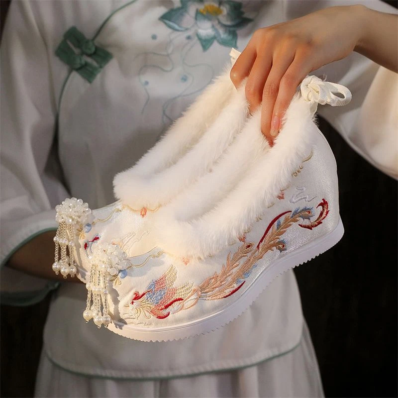 古风加绒绣花内增高汉服鞋冬季马面国风鞋绣花鞋古装国风马面裙