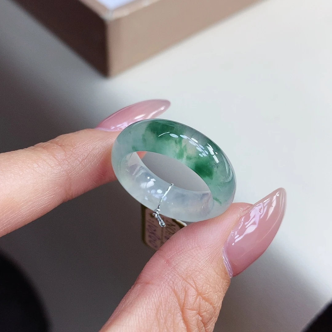 翡翠戒指未镶嵌16-17号