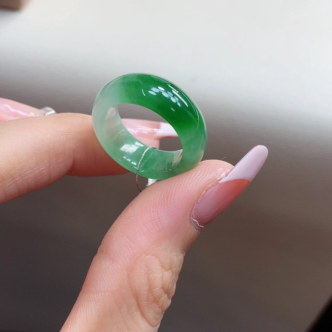 翡翠戒指未镶嵌11号