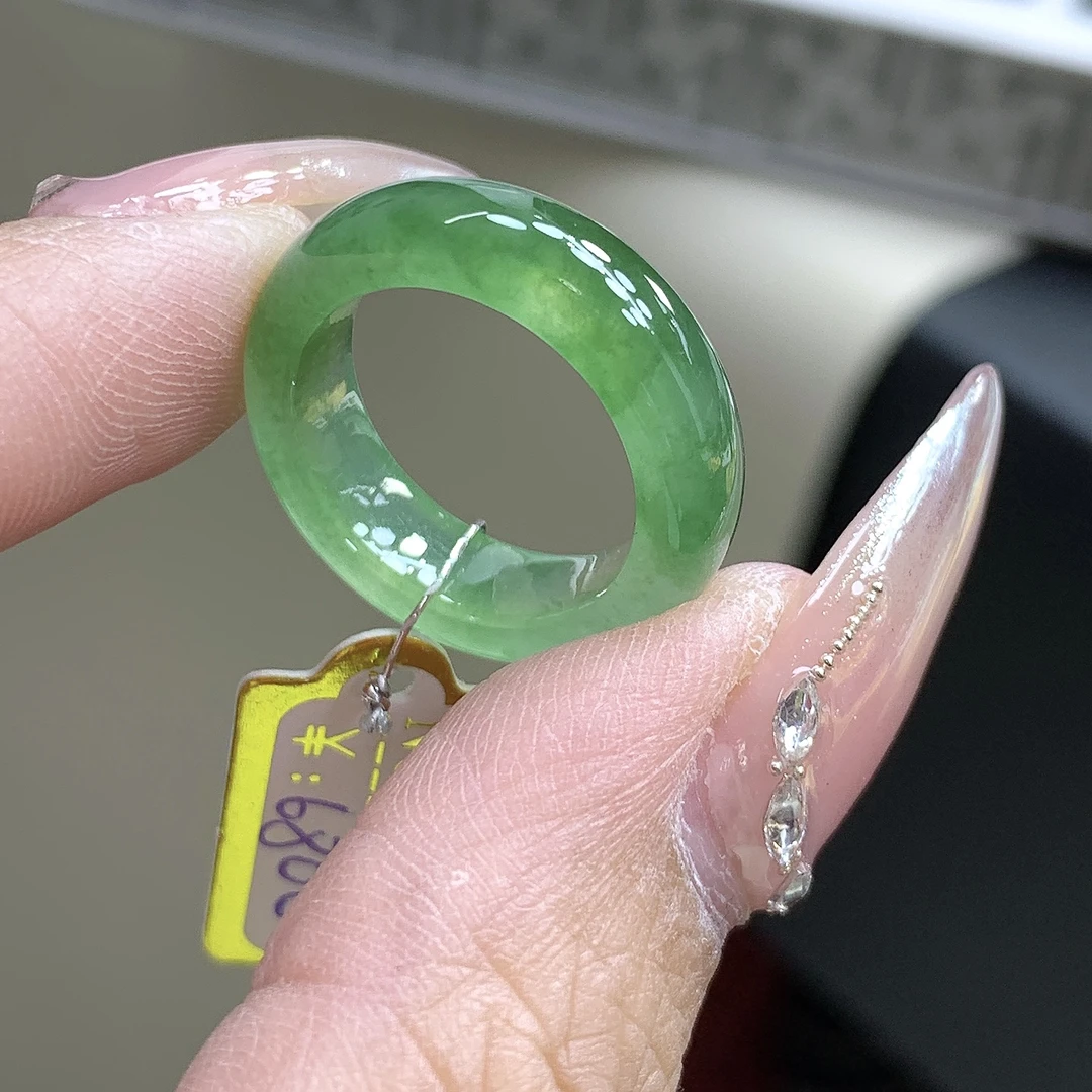 冰种玉戒指 11号 冰种满绿缅甸翡翠戒圈 尺寸15.6-6-3.8mm