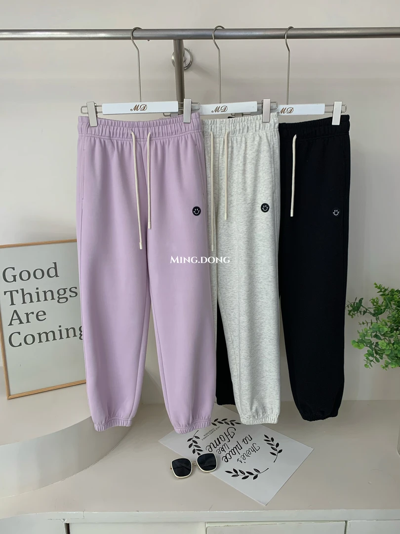 【M.D】笑脸刺绣松紧腰束脚卫裤