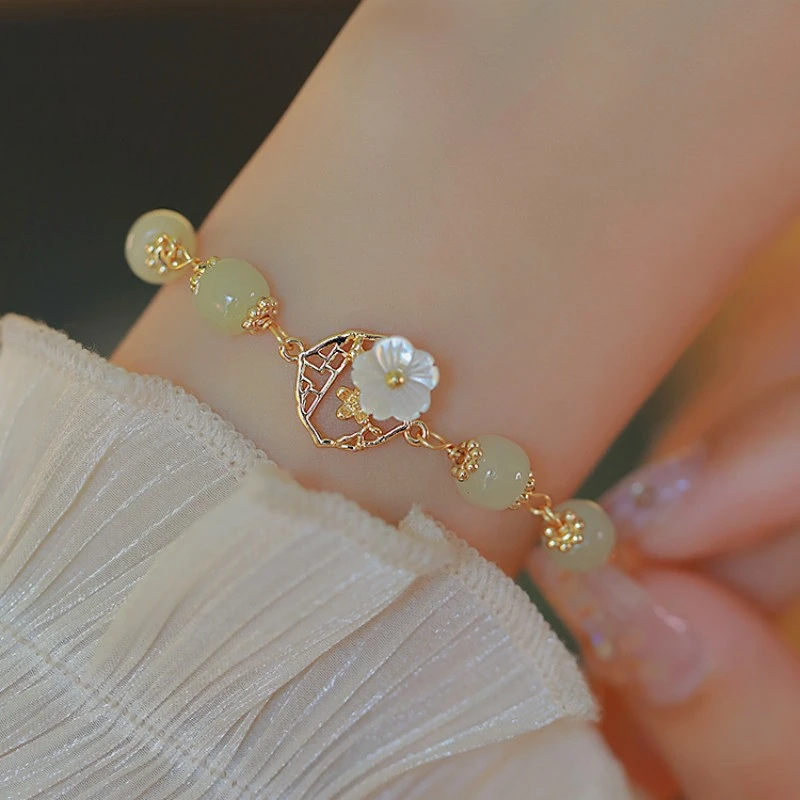 钛钢玻璃手链 2024新款海棠花手链女宫廷古风小众ins时尚花朵手饰