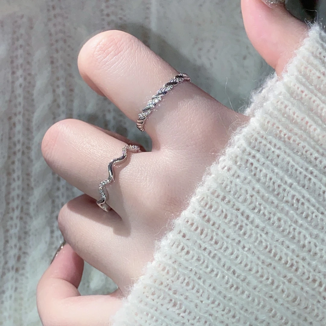 钛钢戒指 不规则曲线波浪麻花戒指温柔甜美女生时尚简约指环ins