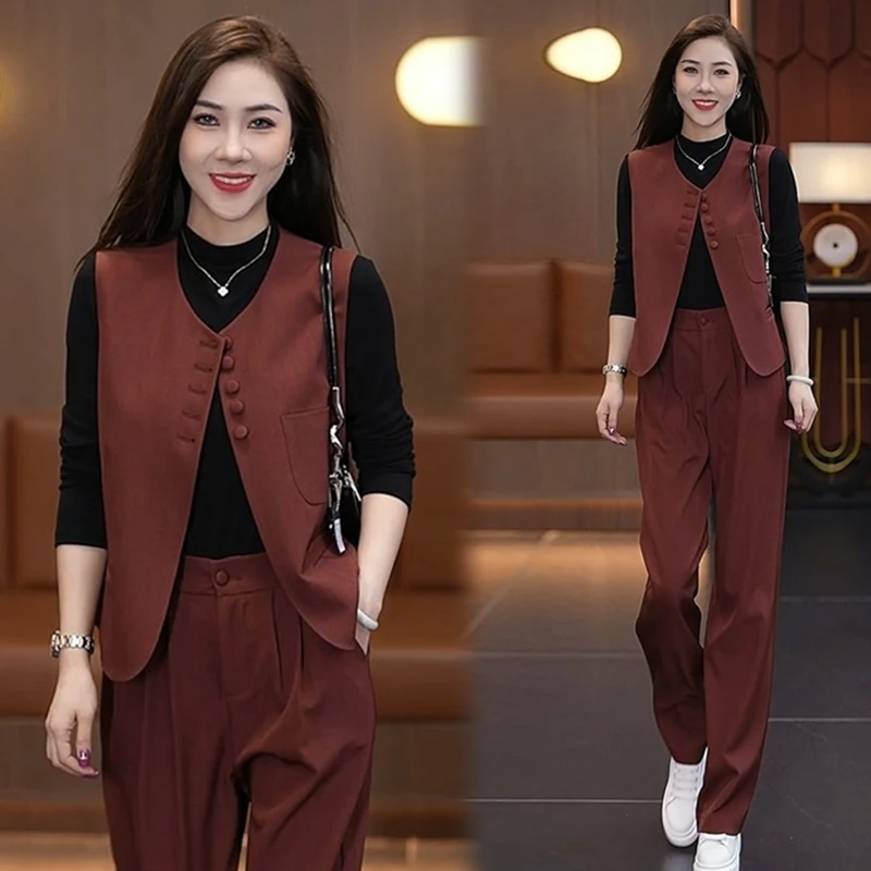 时尚休闲减龄套装女2025年秋季新款马甲长袖打底衫阔腿裤三件套潮