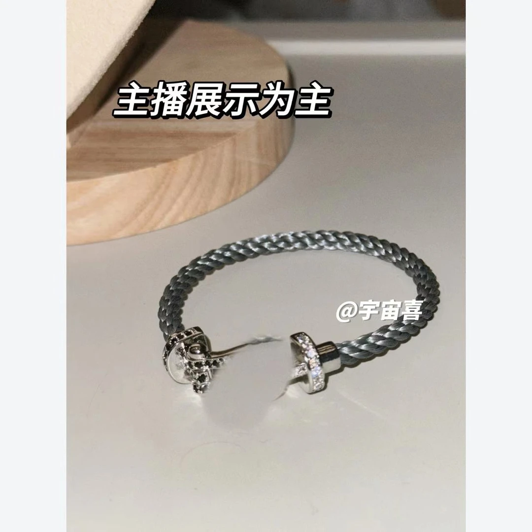钛钢合成锆石手链 F2-010钛钢【灰色钢丝绳马蹄渐变手镯】