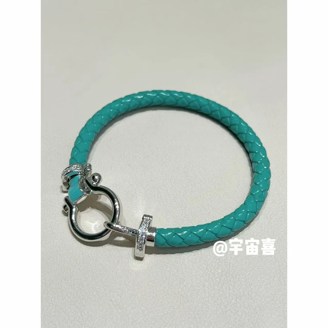 铜合金皮质手链 F4-020【蓝色马蹄扣皮质锁扣手链】