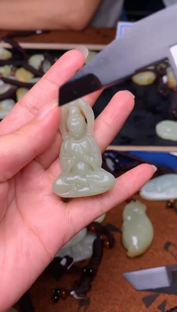 【闪购商品】和田玉颈饰未镶嵌1