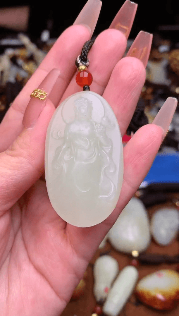 【闪购商品】和田玉颈饰未镶嵌1