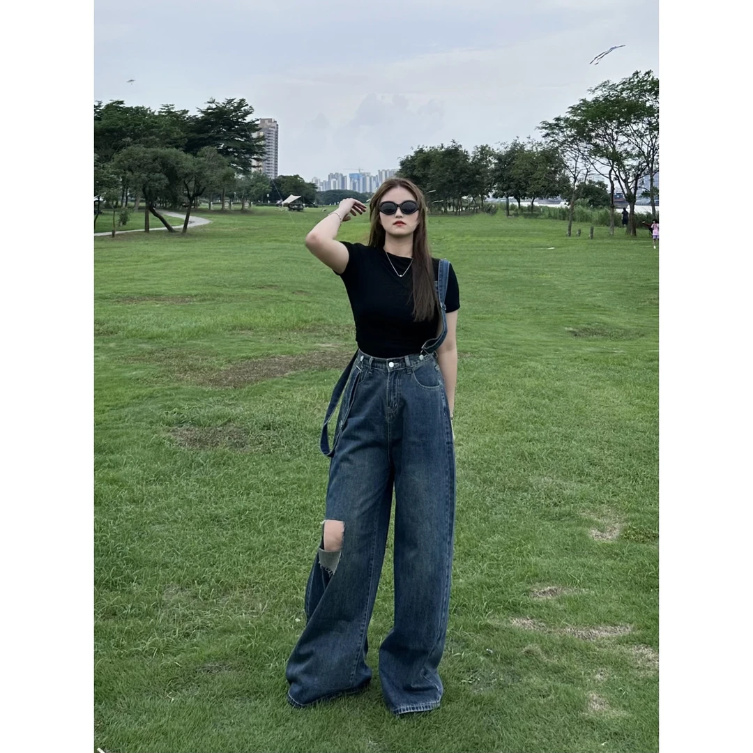 《玲玲》夏季设计感背带裤女破洞牛仔裤宽松阔腿裤拖地高腰直筒裤子