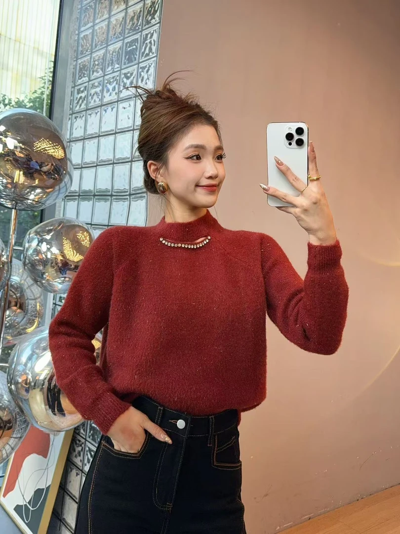 软糯温柔风钉钻亮丝毛衣女小心机设计感针织衫上衣