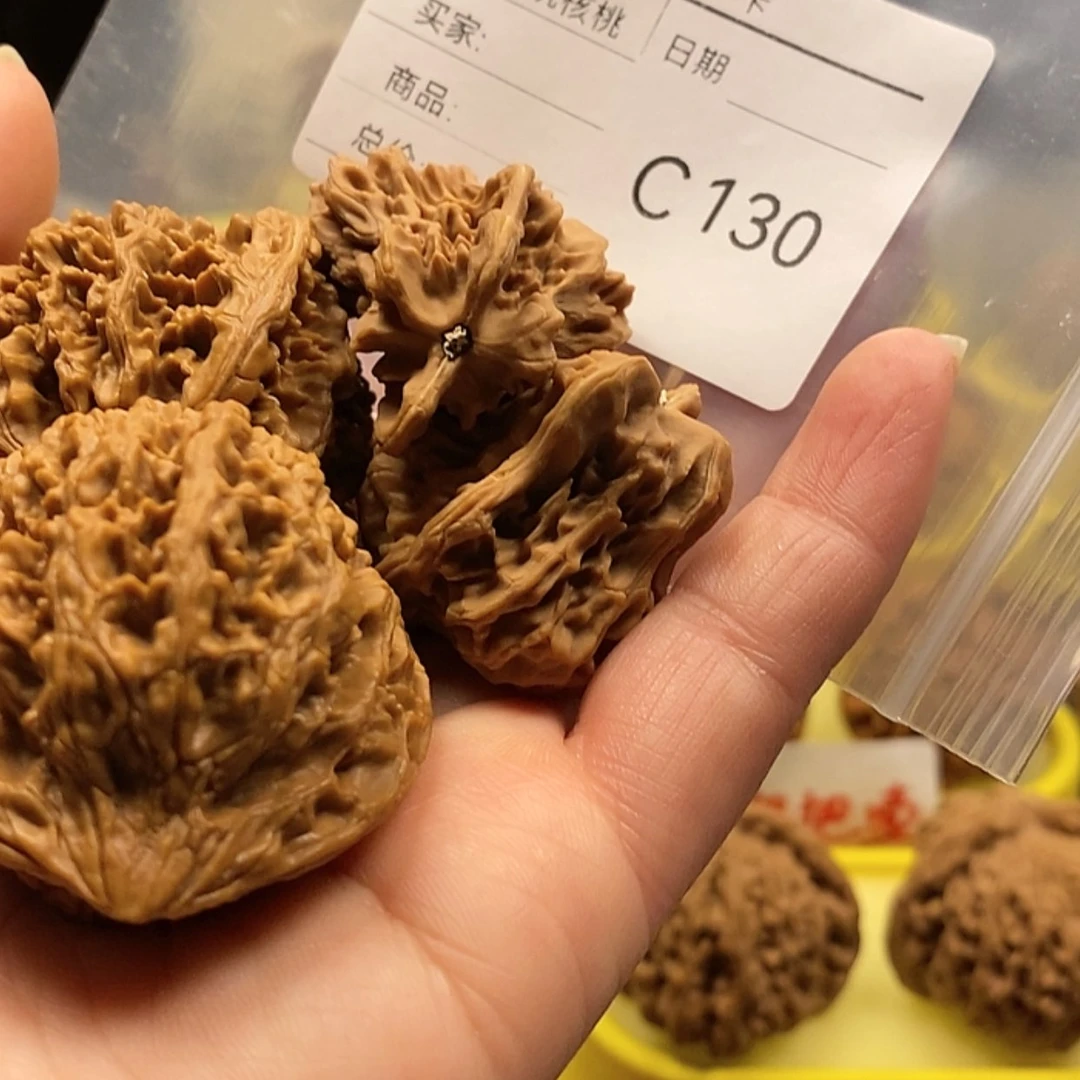 【闪购商品】核桃核雕从**始