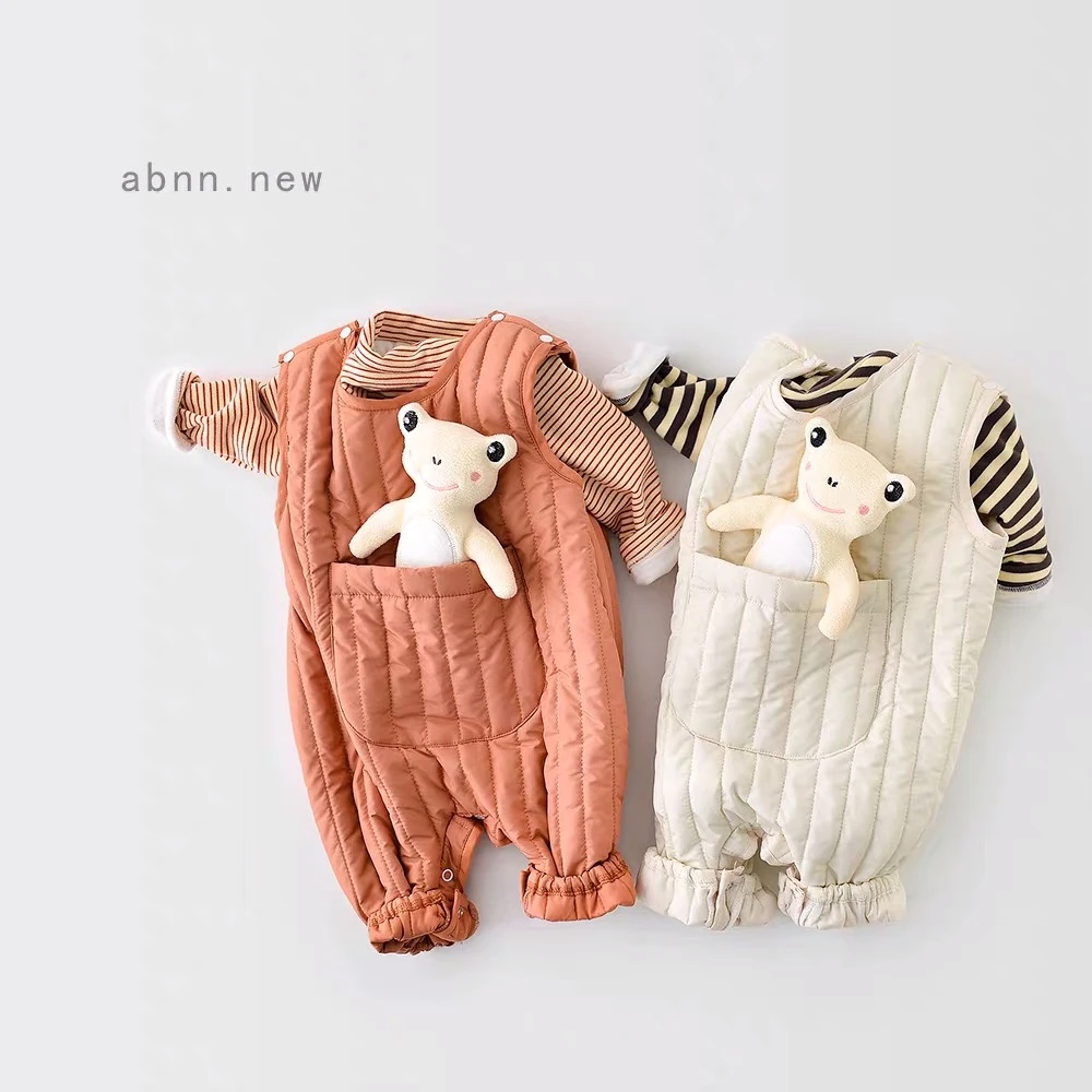 【赠小青蛙】婴儿冬季连体衣服男女宝宝背带裤无袖哈衣外穿加厚保暖
