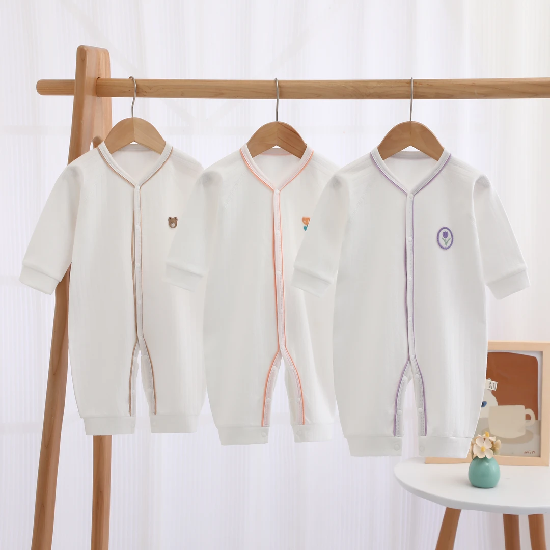 婴幼儿四季款连体衣春秋无骨哈衣宝宝纯棉长袖爬服卡通薄款新生婴