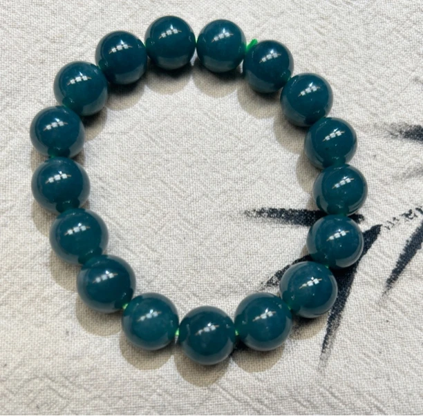 翡翠蓝水手串 自然光拍摄