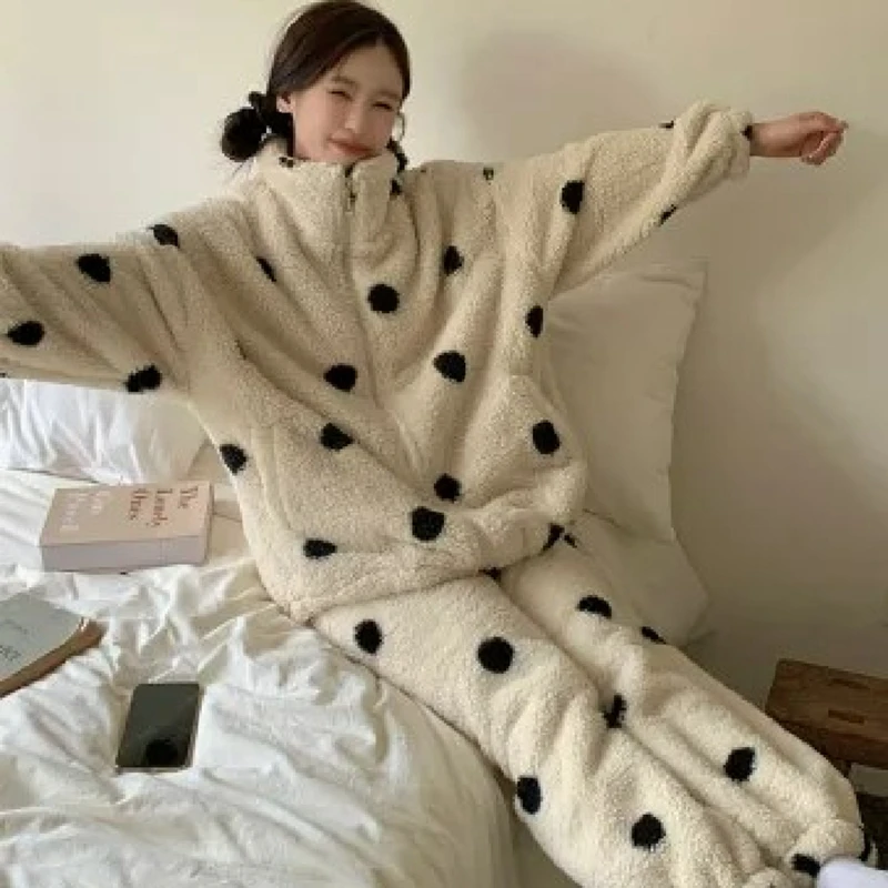 波点法兰绒秋冬季加绒睡衣女网红爆款套装加厚长毛绒保暖家居服
