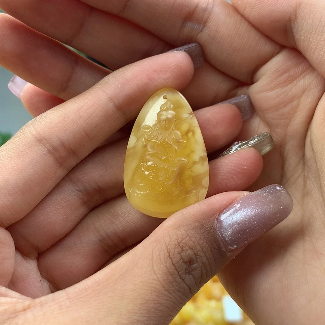 琥珀珠宝奇石未镶嵌