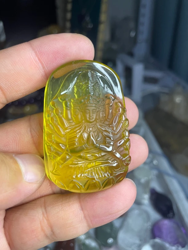 天然黄水晶千手观音吊坠十二生肖守护本命佛属鼠八大守护精雕人物
