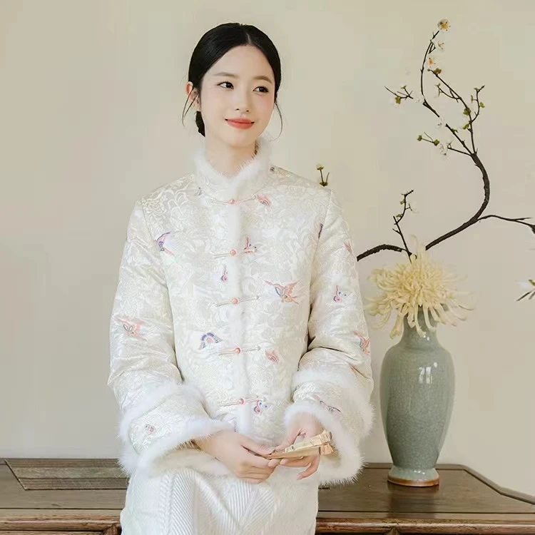 山有色新中式冬季原创国风改良唐装仿云锦蝴蝶提花棉服2239