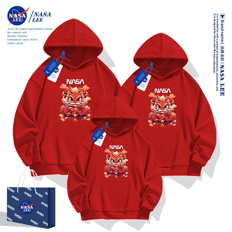 NASA男童红色加绒连帽卫衣2024新款一家三口亲子装龙年本命年衣服