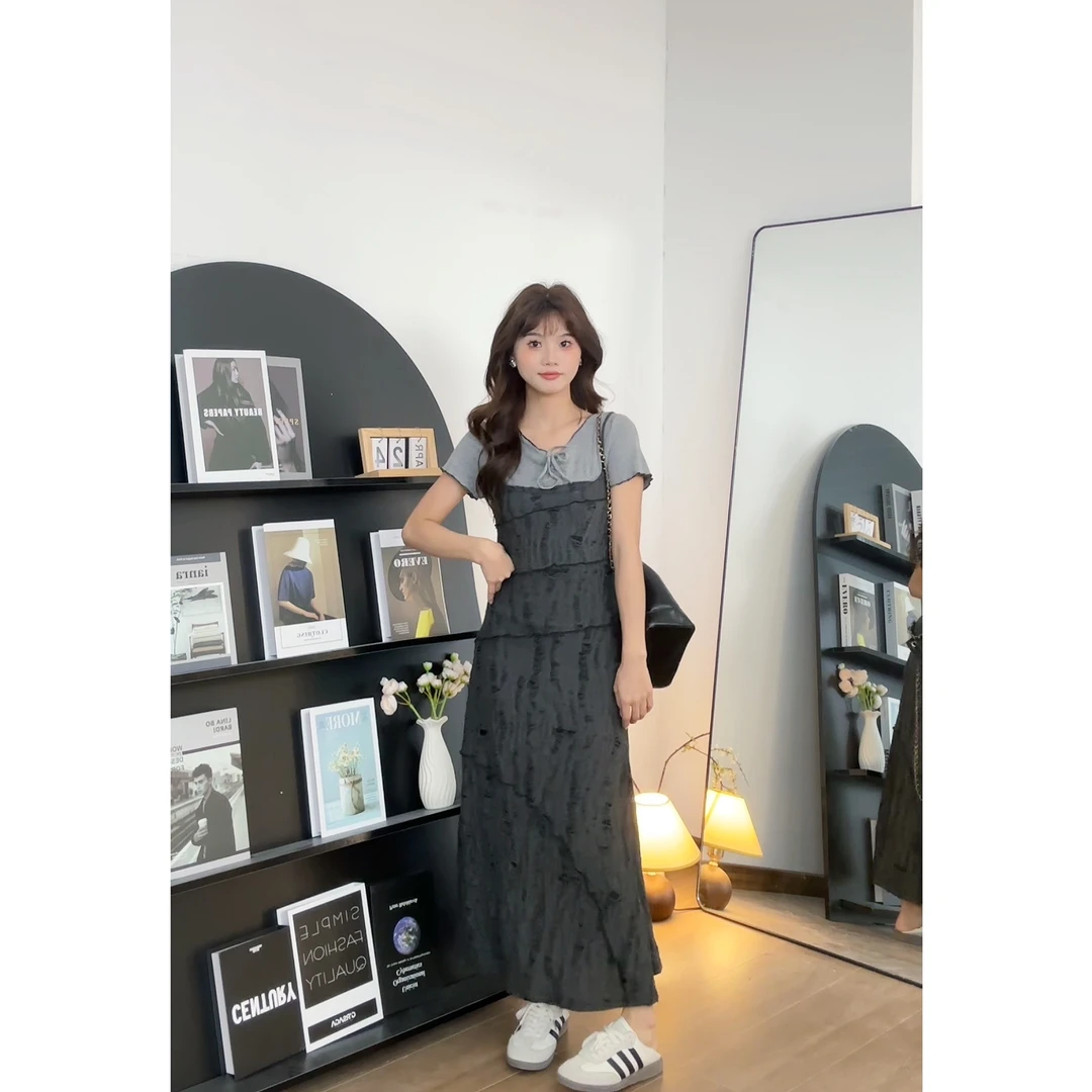 【樱桃小个子】夏季法式气质修身无袖吊带设计感连衣裙女ZR-Q75551