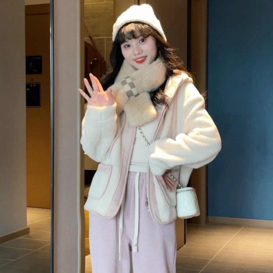 【樱桃小个子】冬季新款韩版甜美连帽加厚撞色短外套女ZR-W72654
