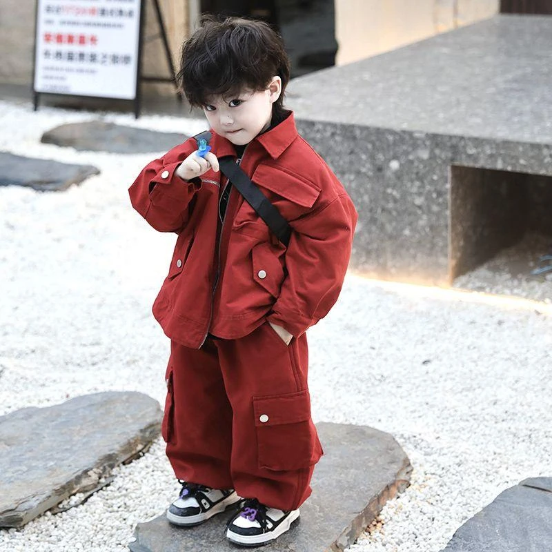 儿童2024秋冬季新款男童加绒红色套装洋气开衫外套+工装裤二件套