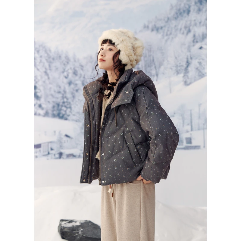 紫涵短款立领连帽羽绒服外套冬季户外加厚白鸭绒面包服Z4Z10AN635