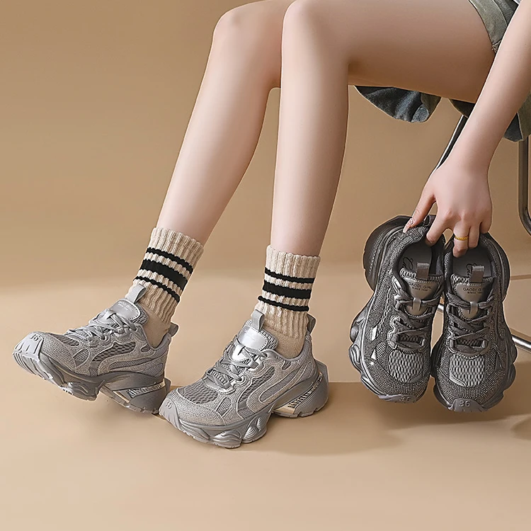 新款网红时尚百搭透气ins老爹鞋245170Y601