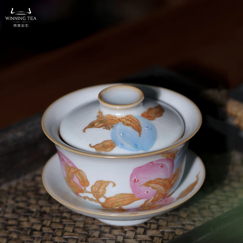 问鼎汝瓷月白三才盖碗（描金三桃）