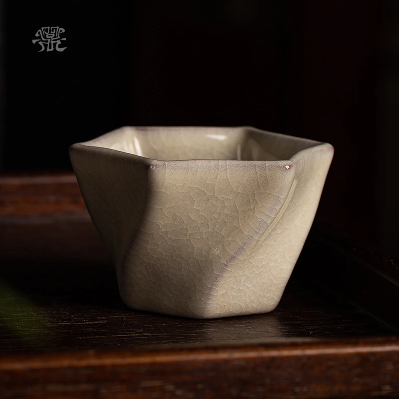 问鼎哥窑  支钉星华杯