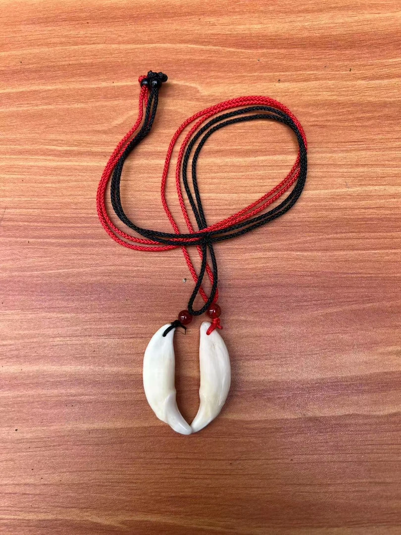 非金属木质吊坠 狗牙饰品