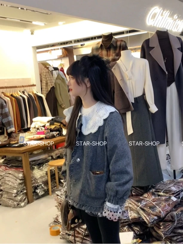 ｛舒芙蕾｝冬 木耳边 针织勾花领羽绒服