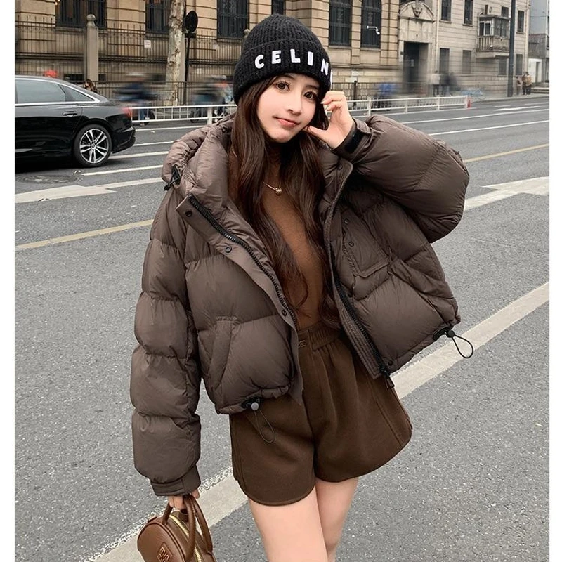 YAYA/鸭鸭轻暖感蓬松百搭泡芙感女款美拉德短款羽绒服YE3B635182H