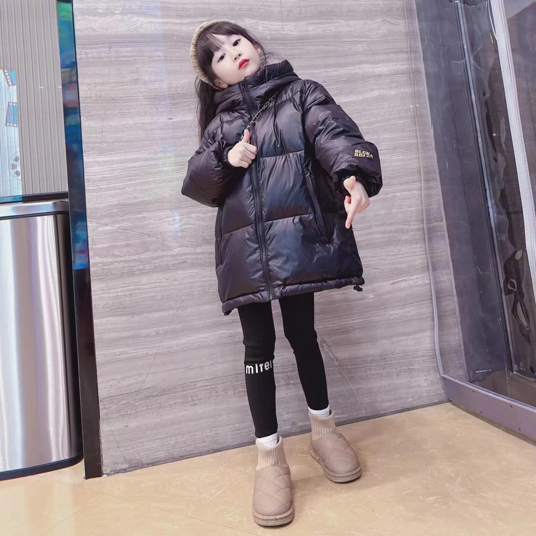 爆款中大童儿童羽绒服冬季韩版黑色金标保暖时尚洋气女童中长款