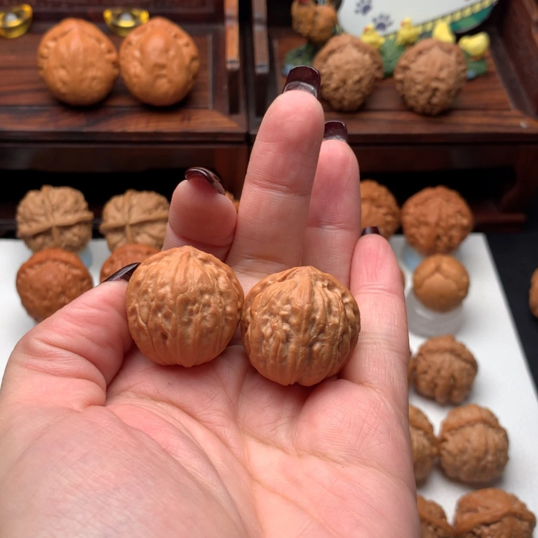 【闪购商品】桃核吊坠