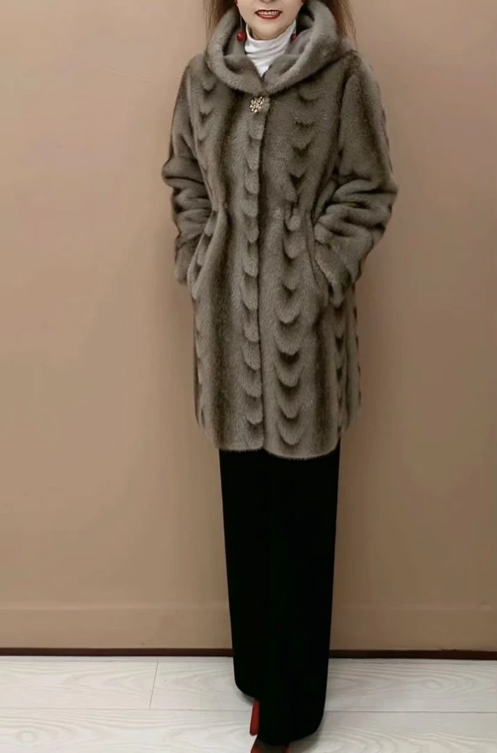 2024冬季一体环保时尚保暖中老年妈妈外套【内收腰】