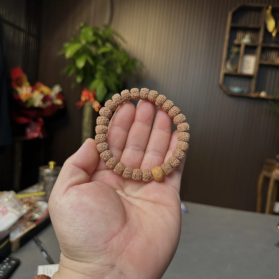 文玩菩提工厂直销 龙鳞纹小金刚 风眼隔珠 龙凤呈祥 尺寸10-11mm