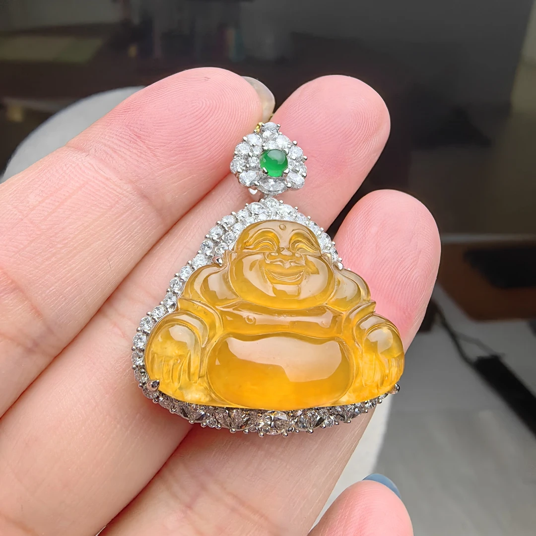 34120033天然翡翠玻璃种黄翡佛公精雕镶嵌吊坠