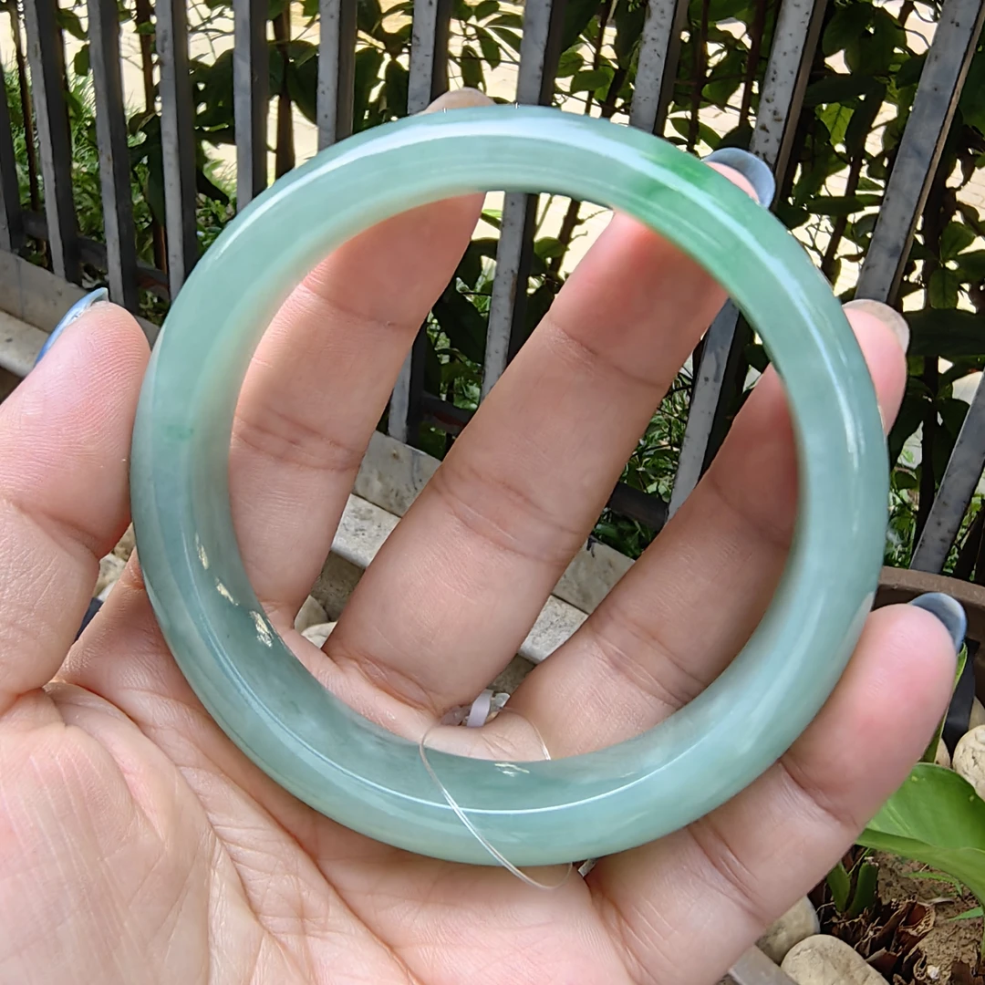 34141048天然翡翠缅甸A货手镯