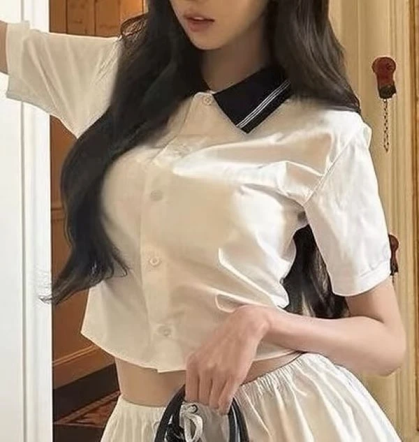 2024夏季缪家新款学院风海军领短款衬衣显瘦白色百搭衬衫时尚