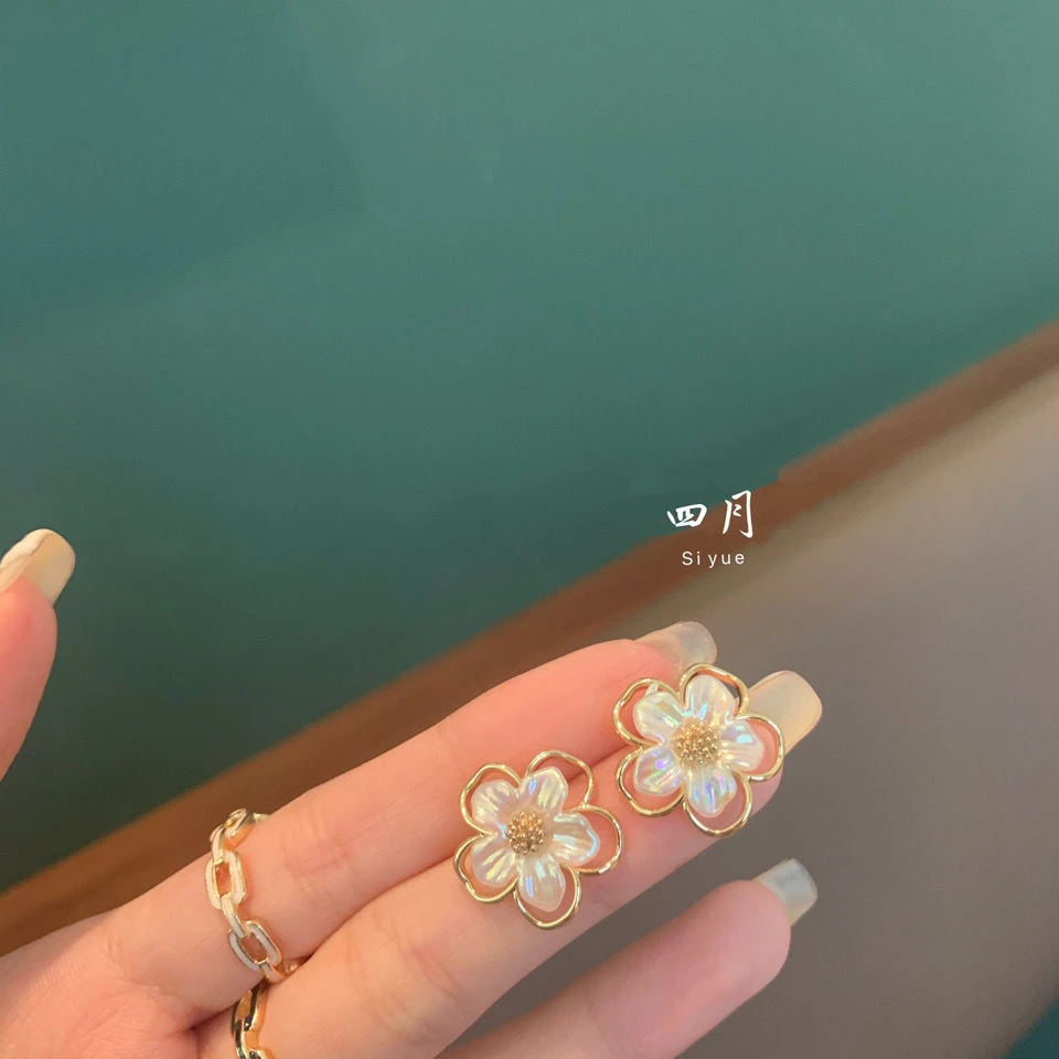 少女超仙花朵耳钉~2023年甜美可爱复古高级感气质耳饰女森系风