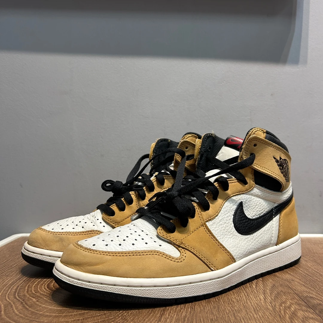 44码 AJ1 小麦 Rookie of the year  二手无原盒