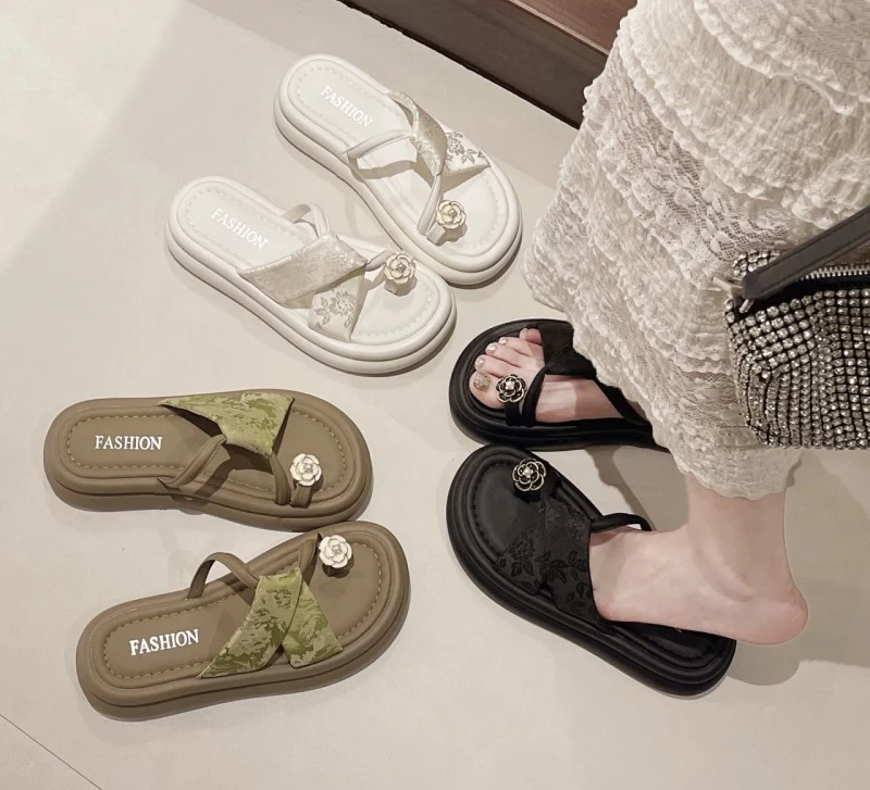 绝美凉拖鞋女夏季外穿套趾沙滩鞋2024新款不累脚绝美国风凉拖夏天