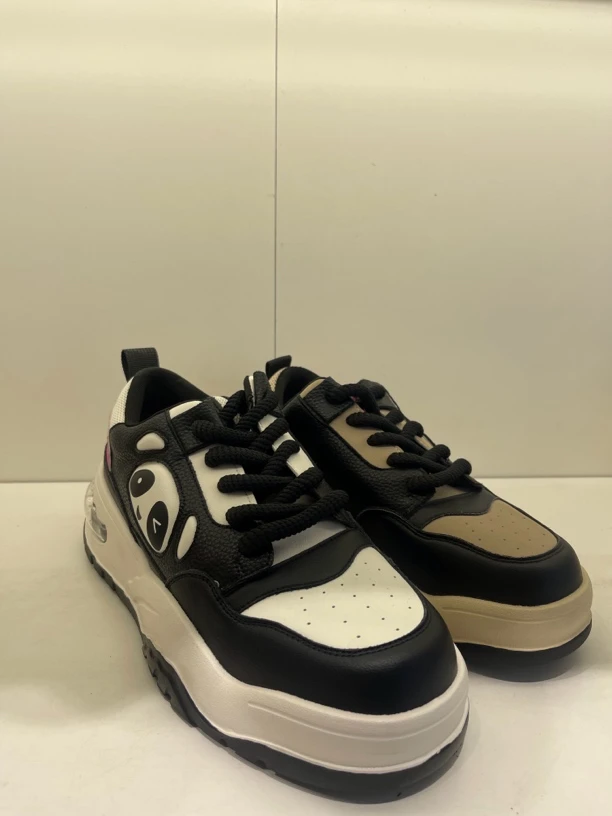 352193578e漫步佳人熊猫休闲板鞋