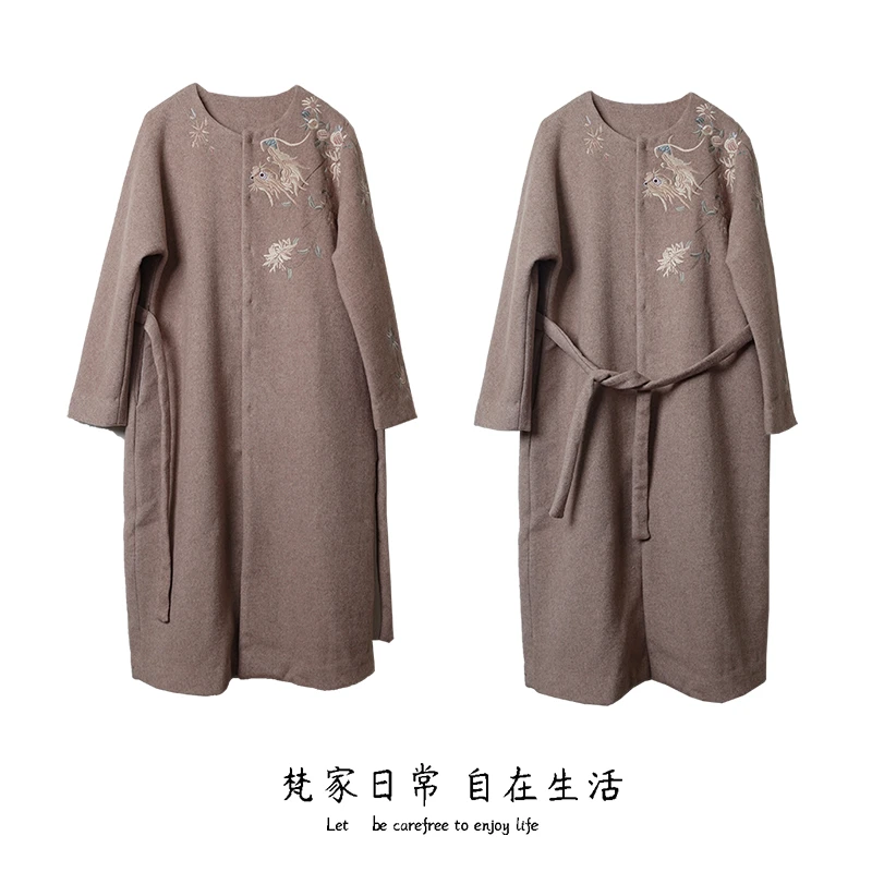 元英秋冬季新品气质女装重工刺绣圆领毛呢大衣中长款宽松厚外套