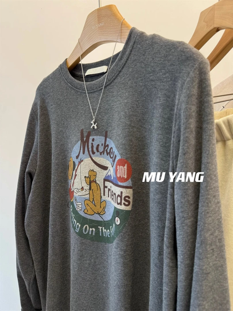 大码圆领卡通字母印花磨毛T恤女秋冬新款宽松洋气打底衫内搭上衣