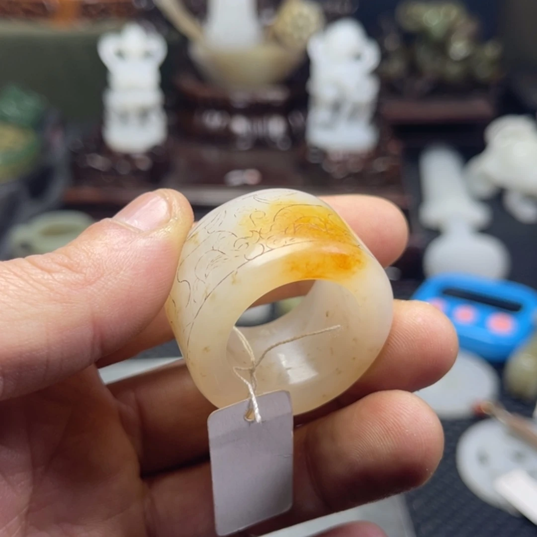 【闪购商品】和田玉挂件未镶嵌杰****?