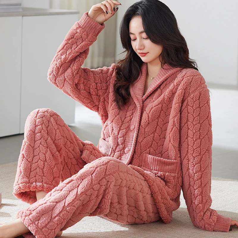 高级感提花睡衣女士秋冬季中老年妈妈装加绒保暖珊瑚绒家居服套装